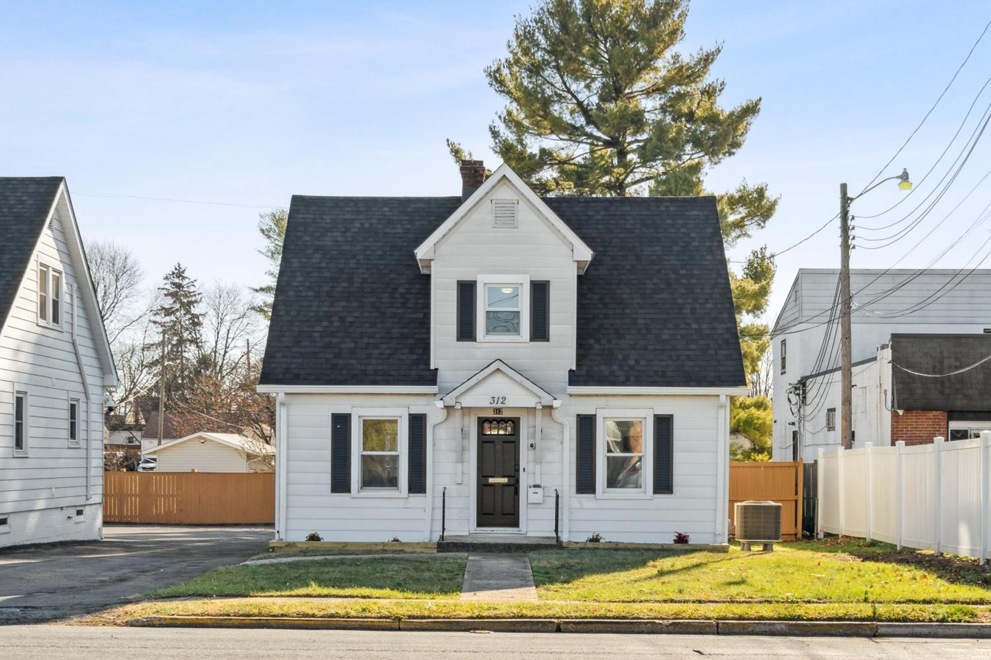 Logan'S House In Downtown Frederick Βίλα Εξωτερικό φωτογραφία